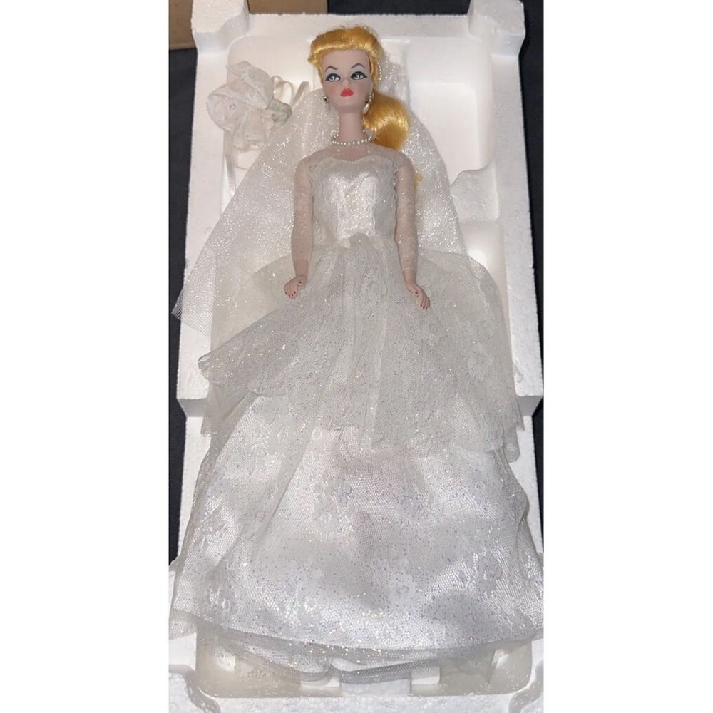 VTG Wedding Party Barbie 1959 Reproduction PORCELAIN Barbie - LTD ED - 2641